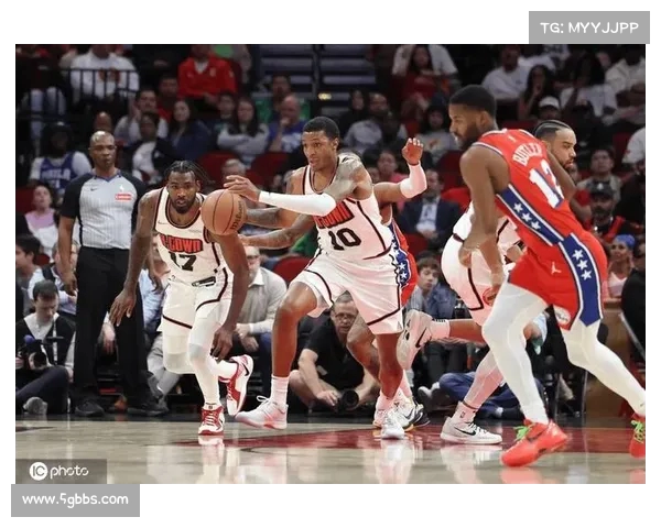 费城NBA球市文化探析及其对球队发展的深远影响 费城NBA球市文化探析及其对球队发展的深远影响