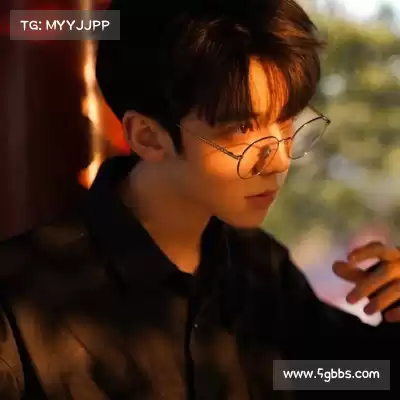 松媛洋